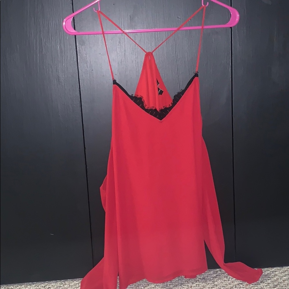 Red express blouse - Picture 2 of 7